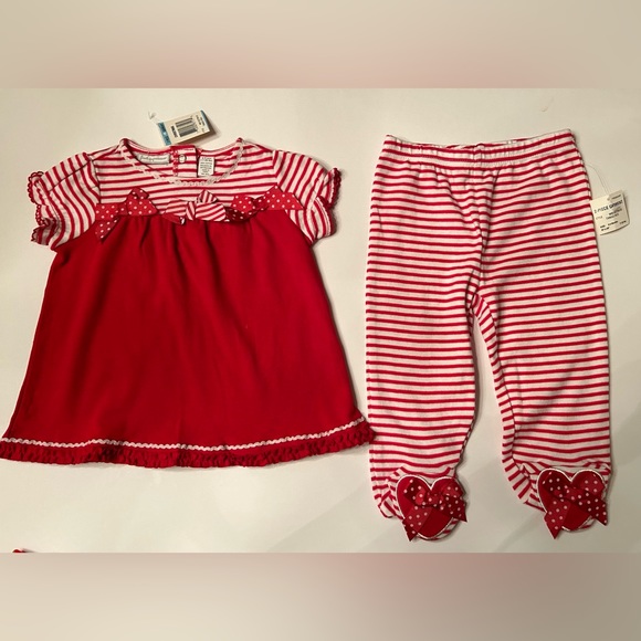First Impressions NWT Girl 6-9 mos 2 Piece Red & White Dress with Footed Bottom - Picture 1 of 6
